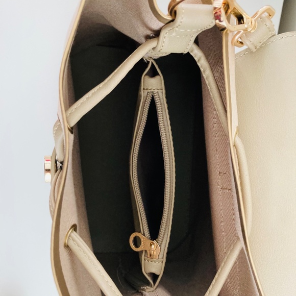 Bucket bag - Picture 7 of 7